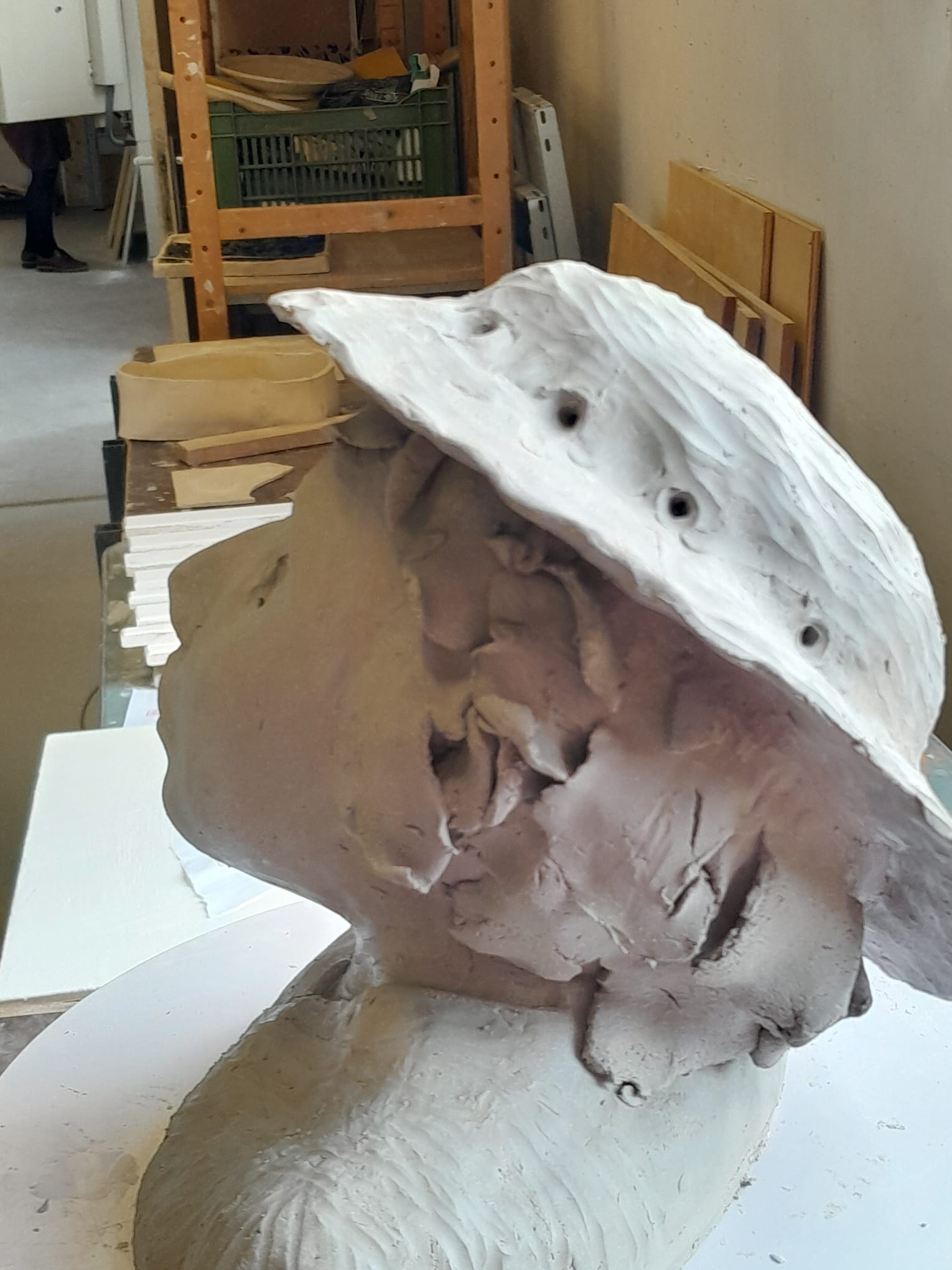 L'enfant au chapeau